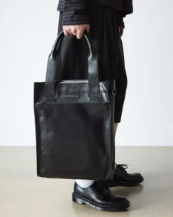 BOLSO DE PIEL in Negro