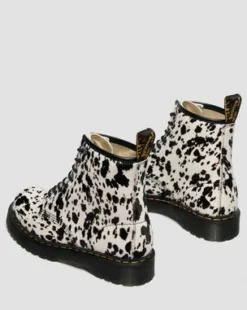 Botas 1460 Bex de piel Hair On dálmata in Crema & Negro