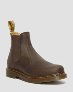 Botas Chelsea 2976 Yellow Stitch de piel Crazy Horse in Marrón Oscuro