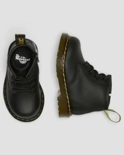 Botines 1460 de piel Softy T para bebé in Negro