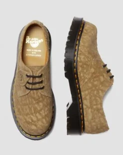Zapatos 1461 Bex Made in England de ante texturizado in Savannah Tan
