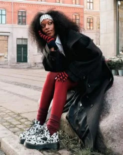 Zapatos Buzz de 5 ojales de piel Hair On con estampado de dálmata in Crema & Negro