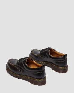 Zapatos Lowell Moc Toe de piel in Negro